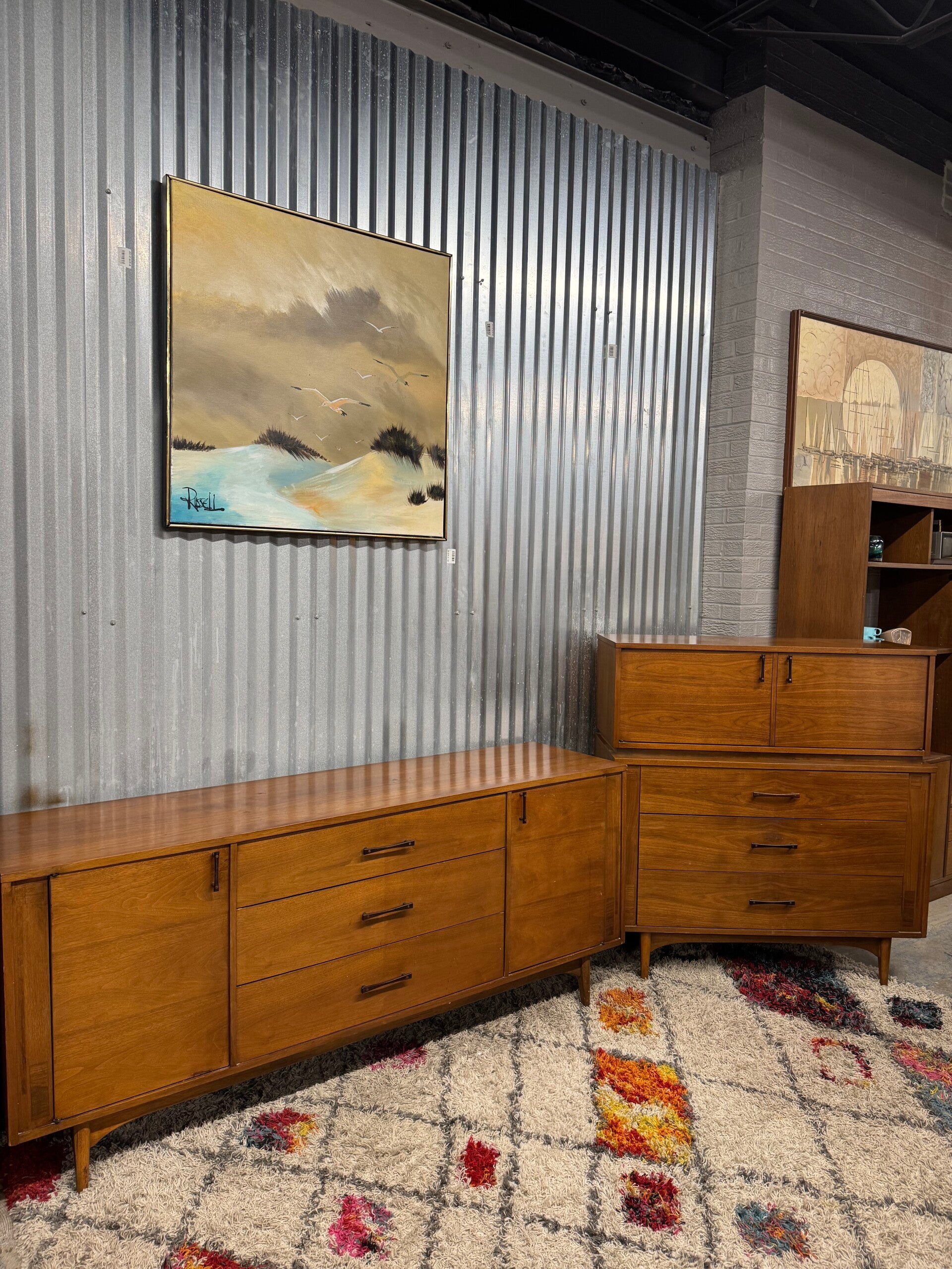 Mid Century Kroehler Dresser Set with rosewood handles