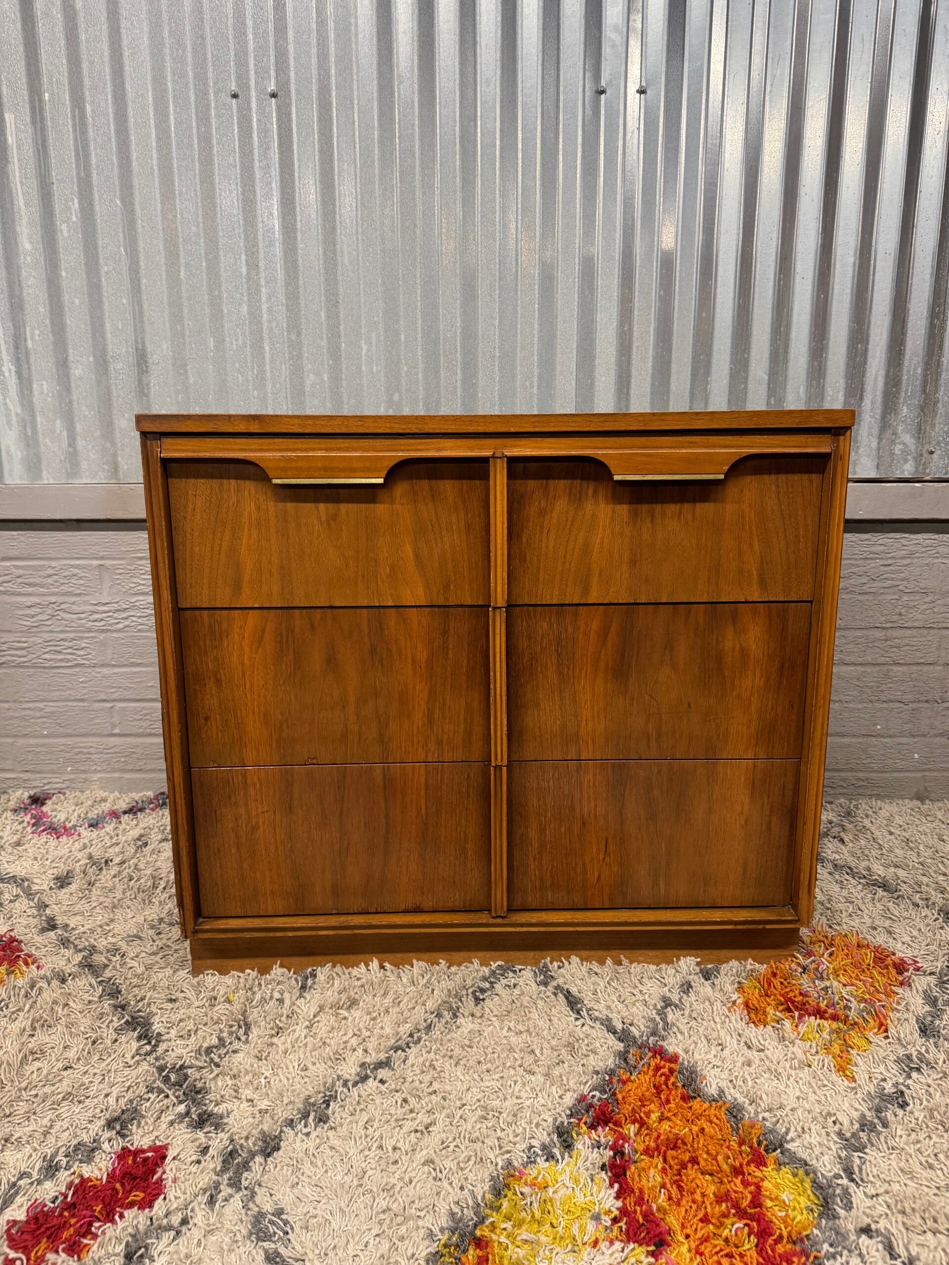 Mcm Basic Witz three drawer dresser