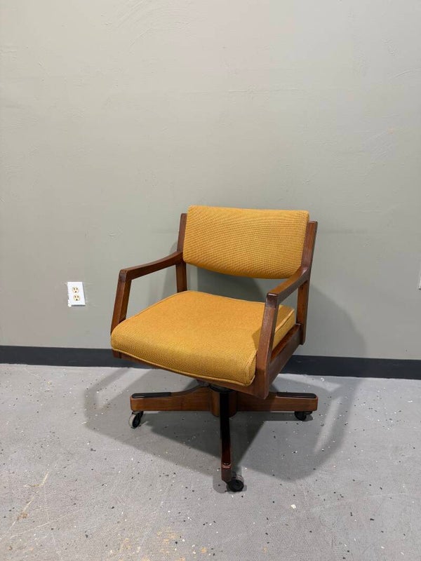 Mid Century Modern Office Chair