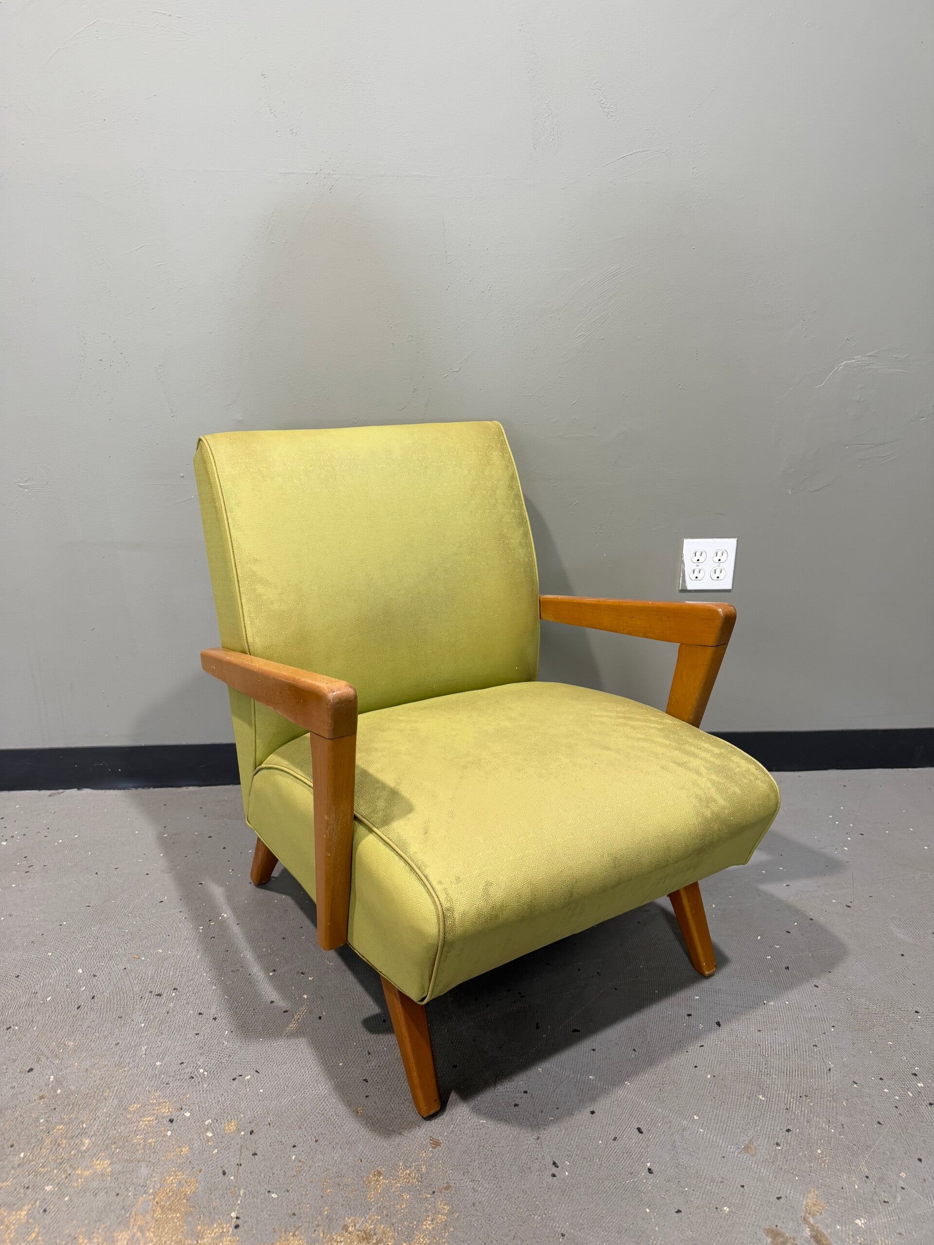Mcm Green lounge chair