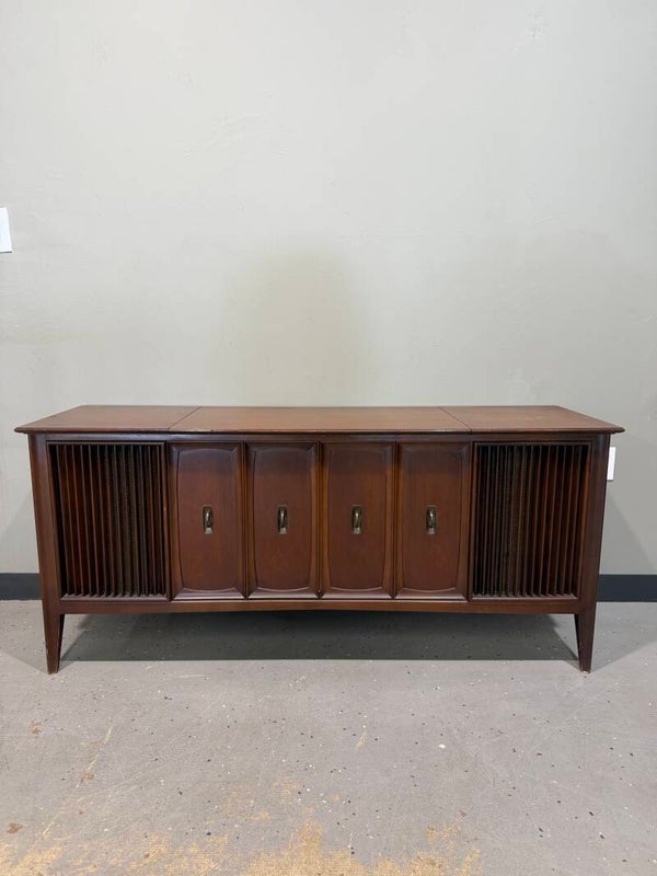 Mid Century Zenith Record Player