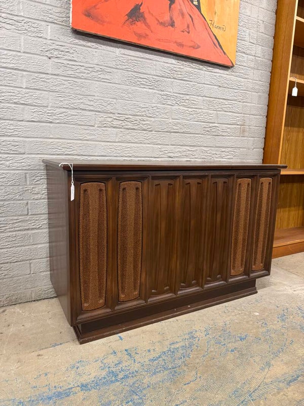 Mcm Zenith Record player