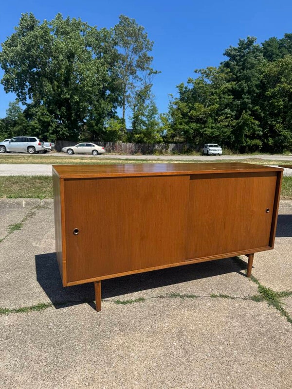 Paul McCobb for planner group credenza