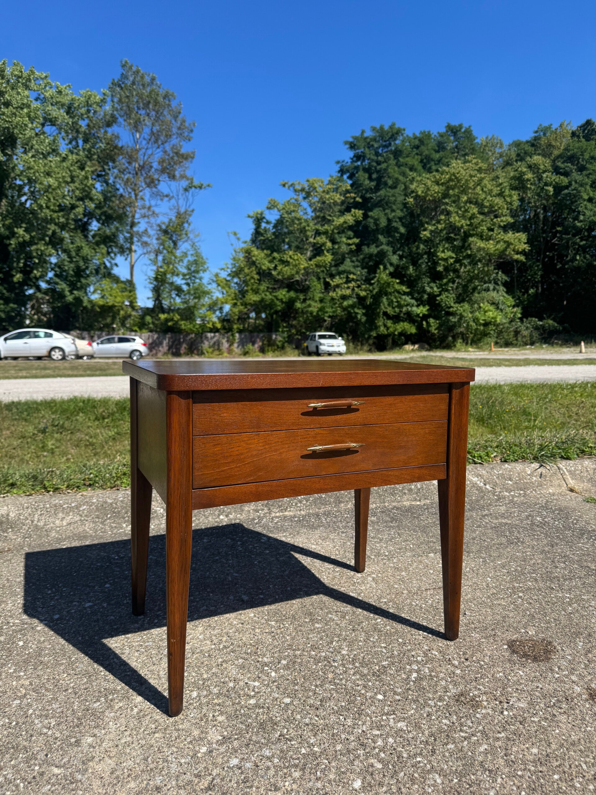 Mcm broyhill saga nightstand