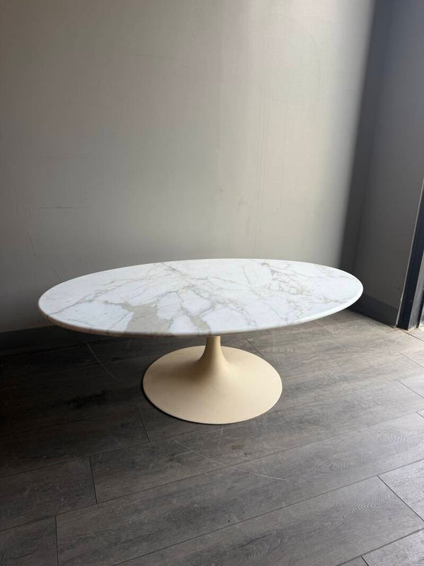 Mcm tulip base marble top coffee table