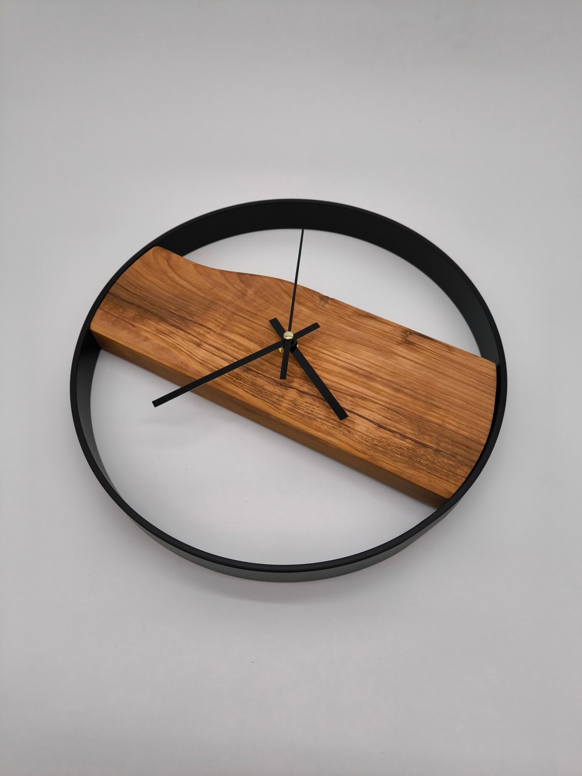 Olivenholz Wohnzimmer Uhren Holz Wanduhr Holz Modern MODERNMOMENTS