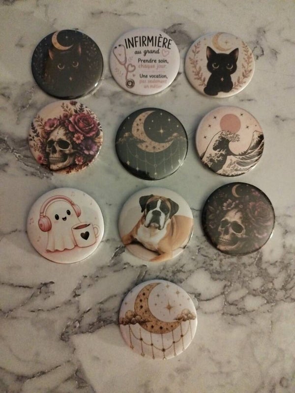Badge personnalisé 32 mm & 58 mm – Modèles au choix