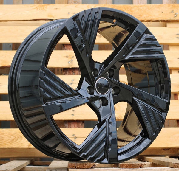 JANTES STYLES AUDI MODEL  I5639  Black