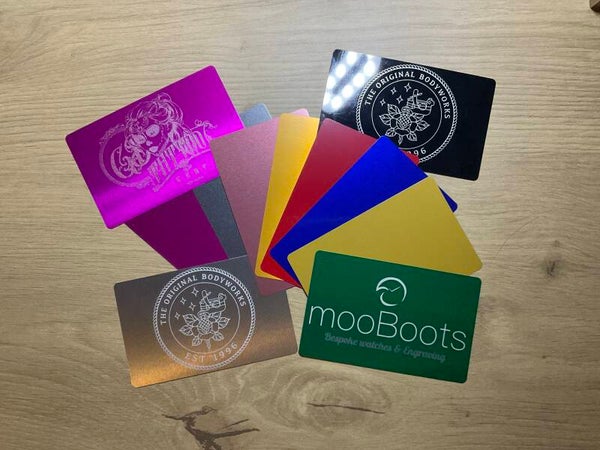 50 Aluminium Business cards.