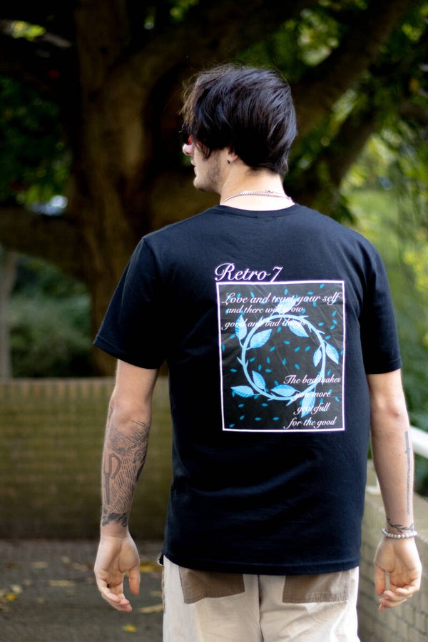 Infinity leaf T-shirt