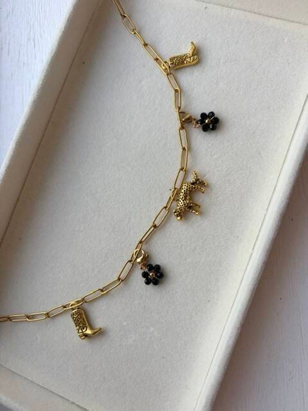 Collier Julia