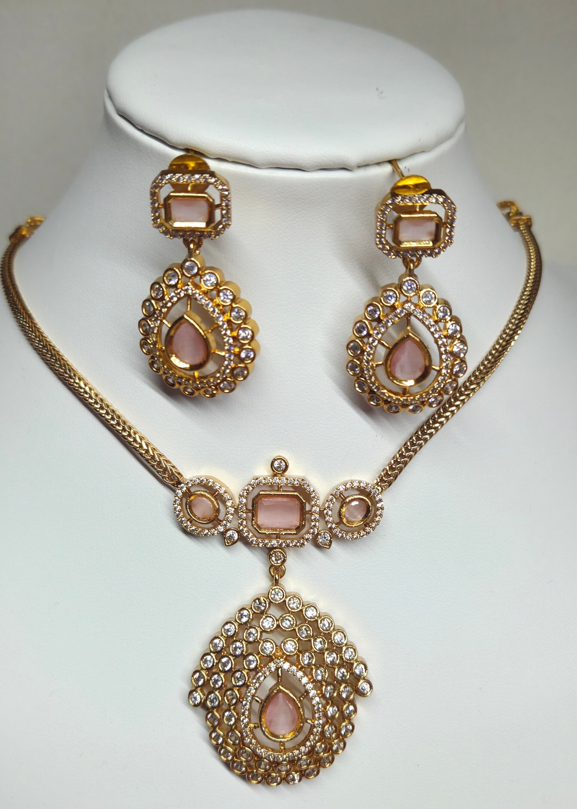 3 delig Kundan set - Pink