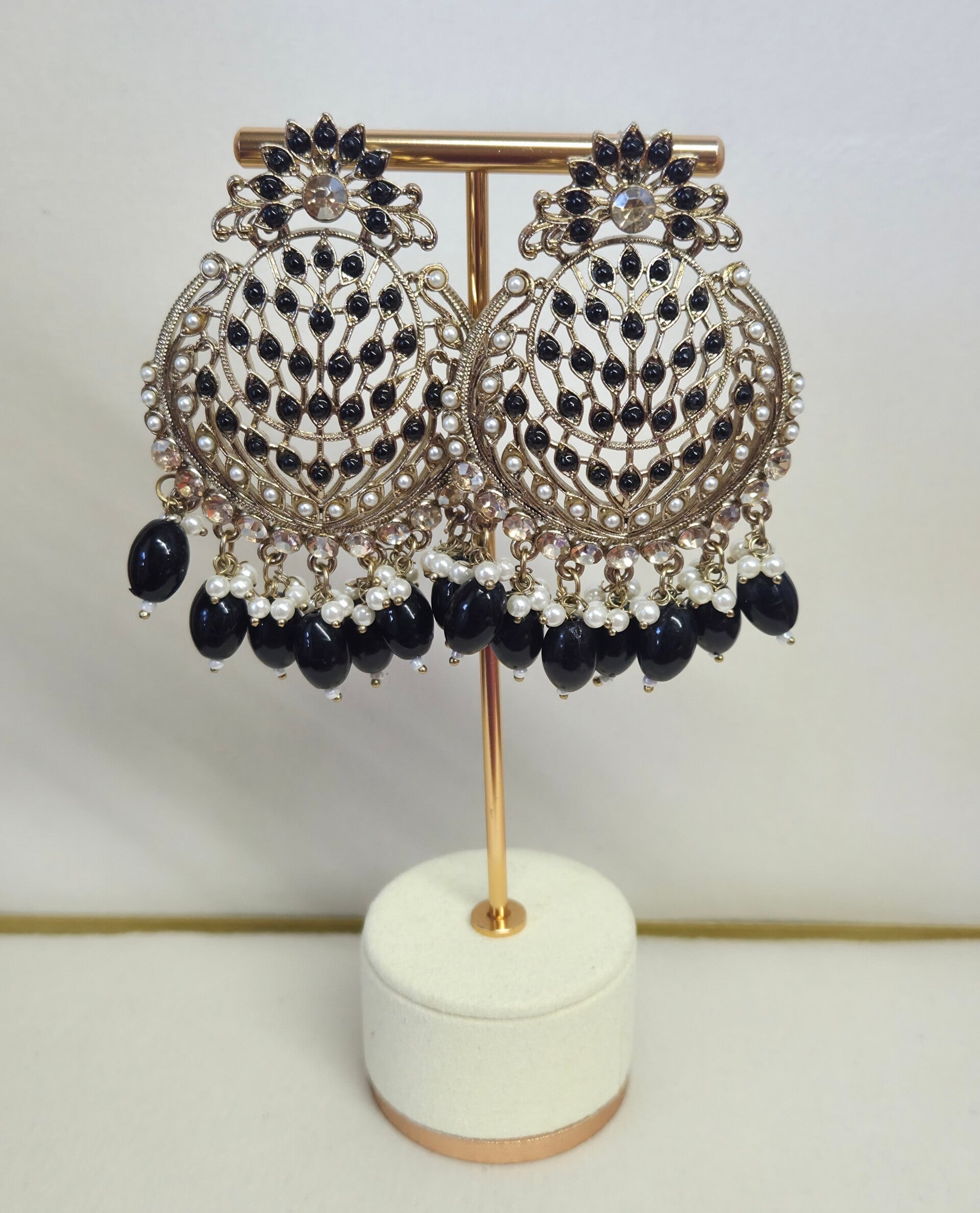 AD Polki Chandbaliya - Black