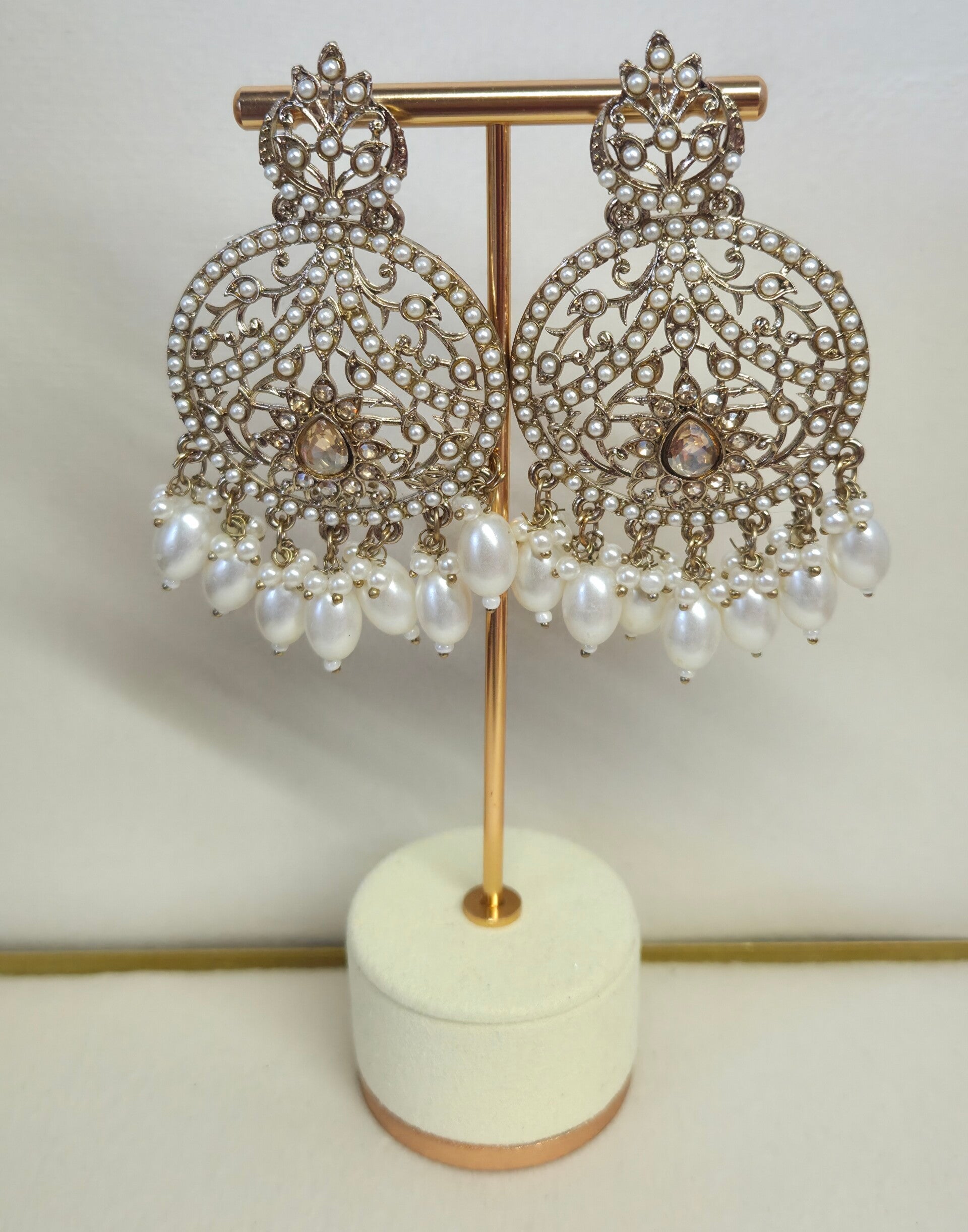 AD Chandbaliya - Pearl White