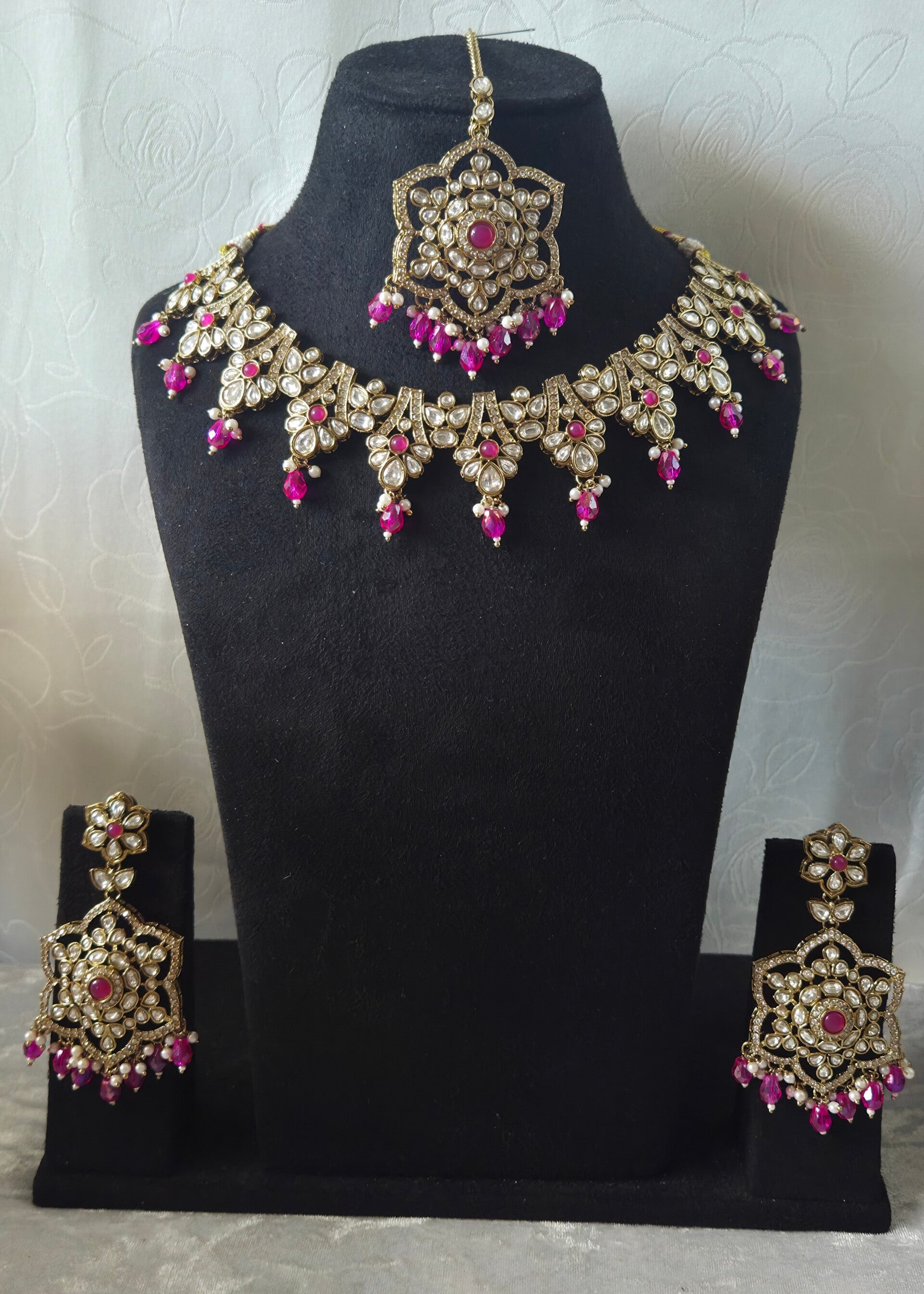 Kundan KM - 1694 - Fucshia