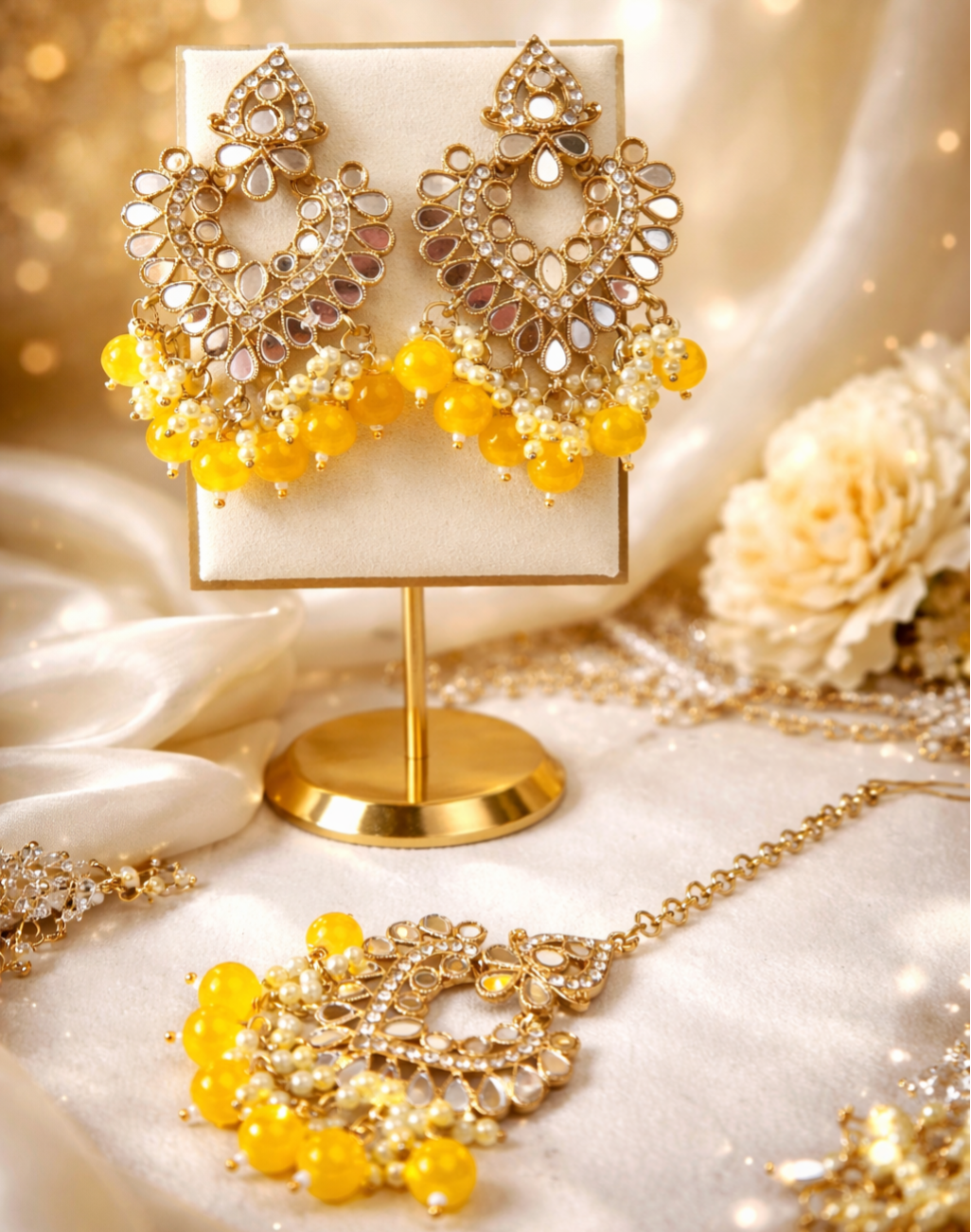 Maang teeka - Shivani - Yellow