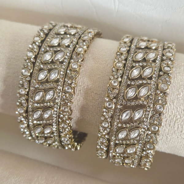 Kundan Bangle set - Meerani