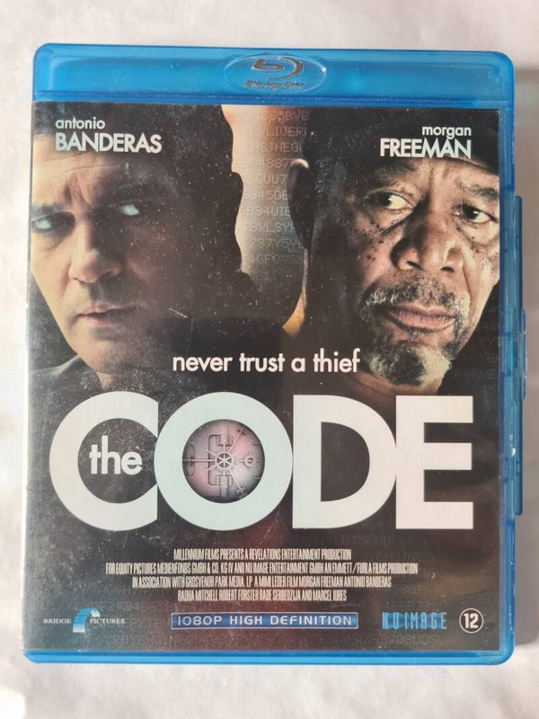 THE CODE (BLURAY)