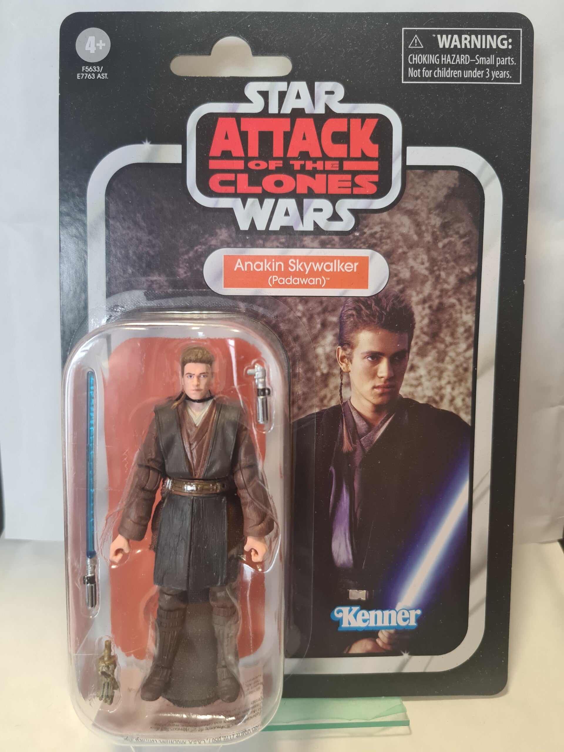 STAR WARS ATTACK OF THE CLONES ANAKIN SKYWALKER (PADAWAN) (TOYS)
