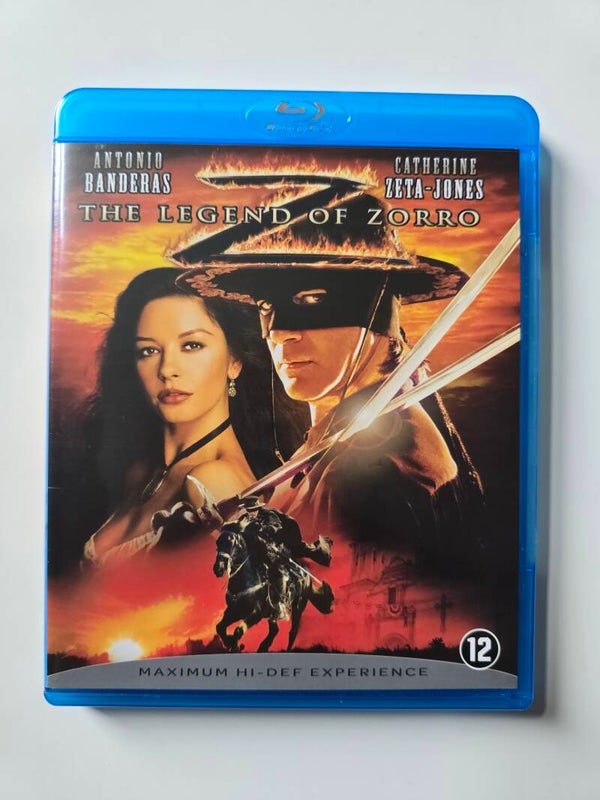 THE LEGEND OF ZORRO (BLURAY)