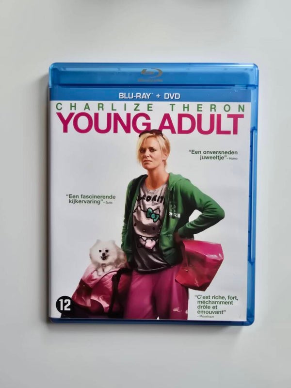 YOUNG ADULT (BLURAY)