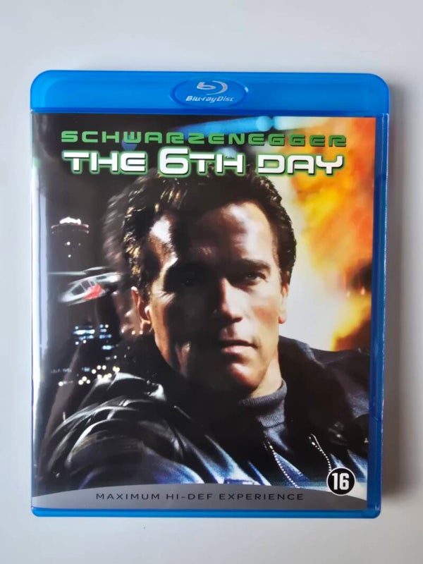 THE 6TH DAY (BLURAY)
