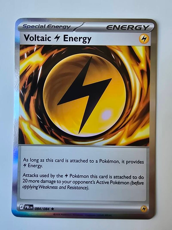 VOLTAIC LIGHTNING ENERGY (PITCH BLACK 084/084) (HOLO) (TRADING CARD)
