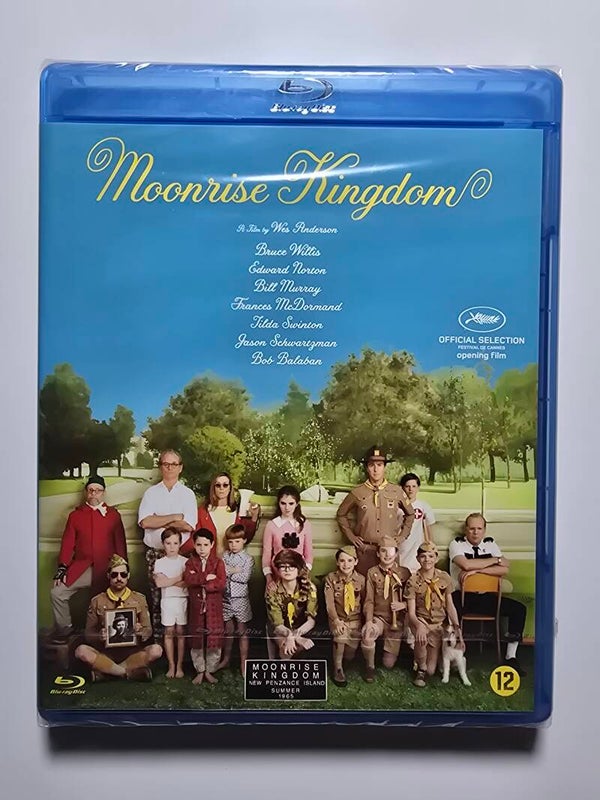 MOONRISE KINGDOM (IN SEAL) (BLURAY)
