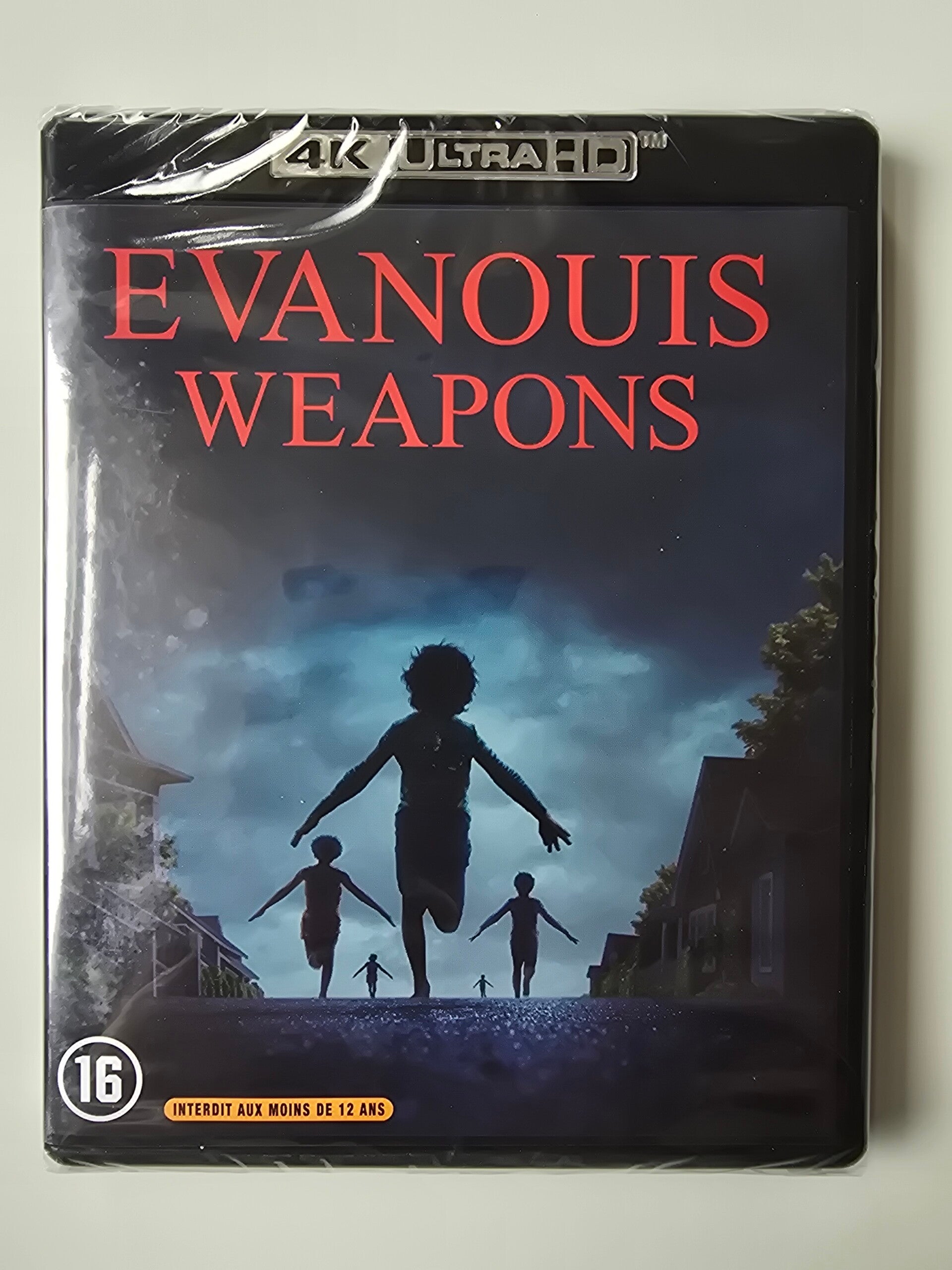 WEAPONS (IN SEAL) (4K ULTRA HD)