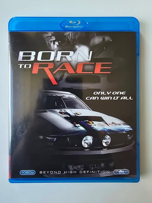 BORN TO RACE (BLURAY)