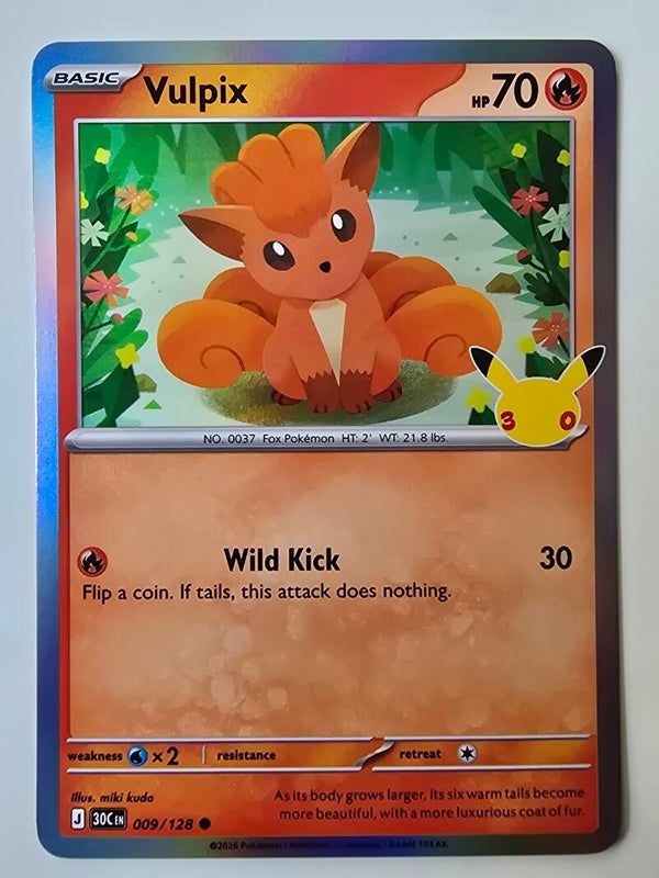VULPIX (30TH CELEBRATION 009/128) (POKÉMON) (TRADING CARD)