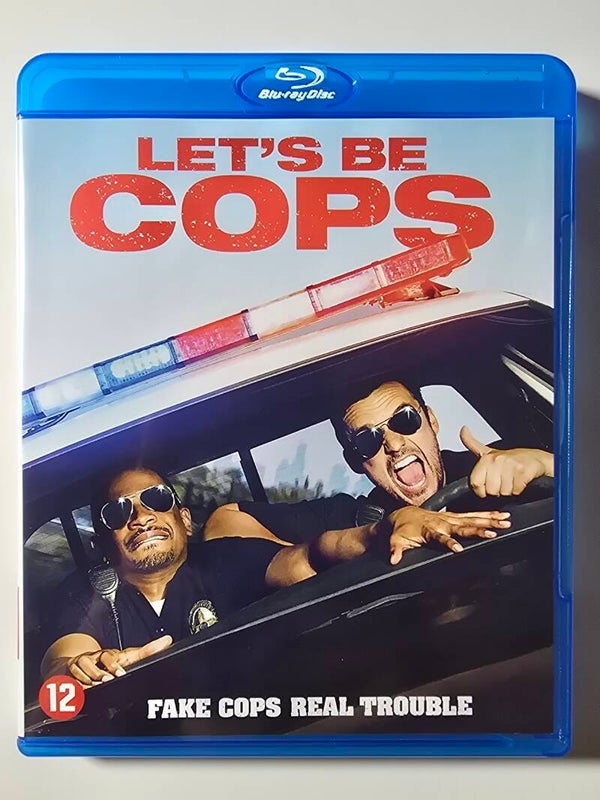 LET'S BE COPS (BLURAY)
