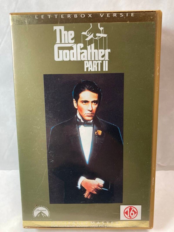 THE GODFATHER PART 2 (VHS)