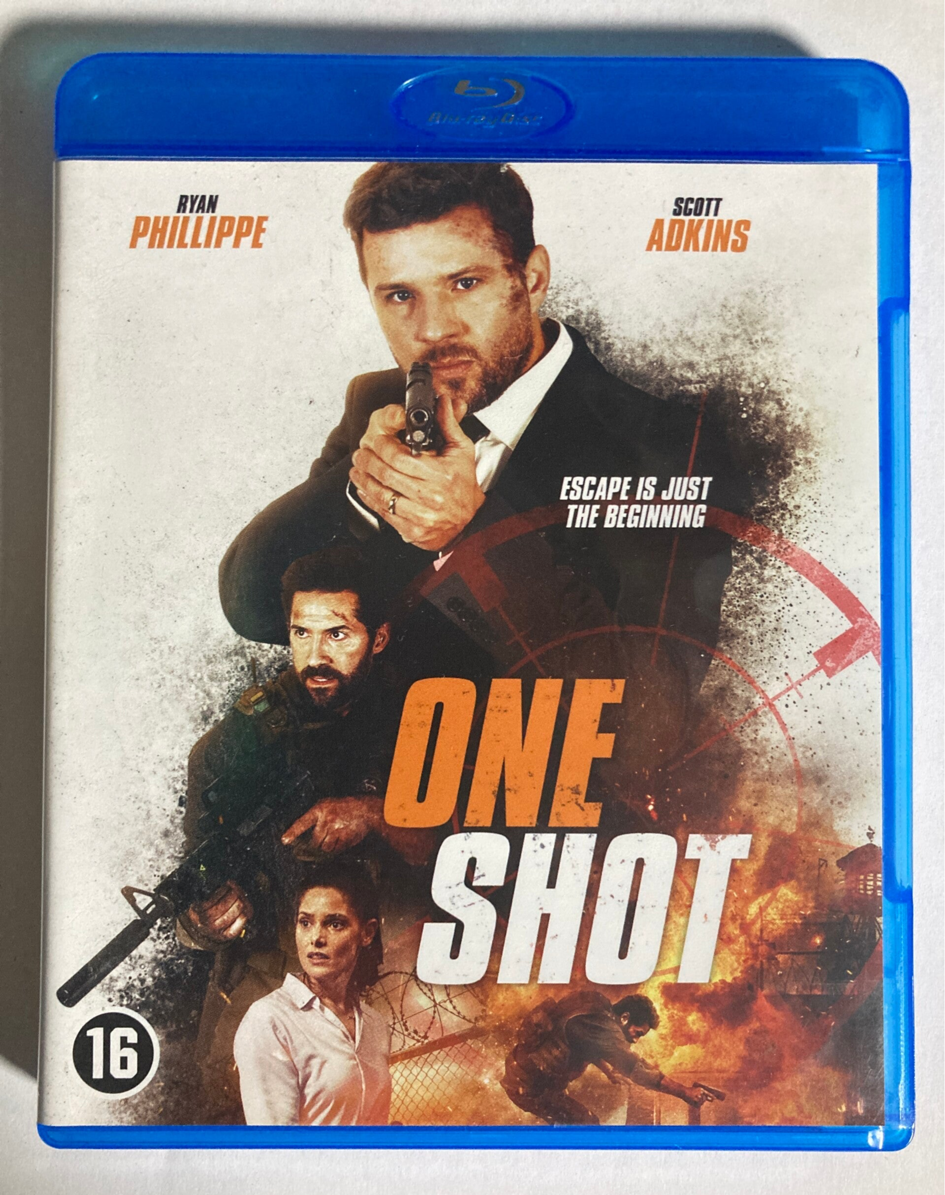 ONE SHOT (BLURAY)