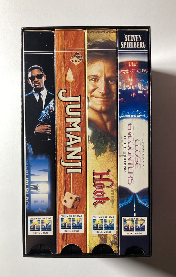 SPIELBERG X4 BOXSET: MEN IN BLACK / JUMANJI / HOOK / CLOSE ENCOUNTERS OF THE THIRD KIND (VHS)