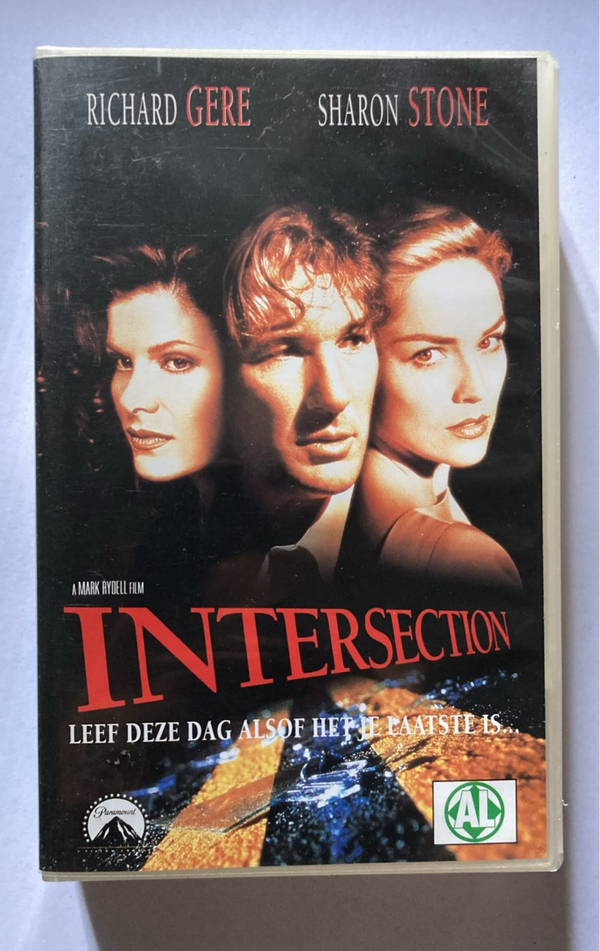 INTERSECTION (1994) (IN SEAL) (VHS)