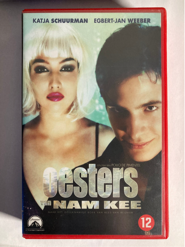 OESTERS VAN NAM KEE (EX RENTAL) (VHS)