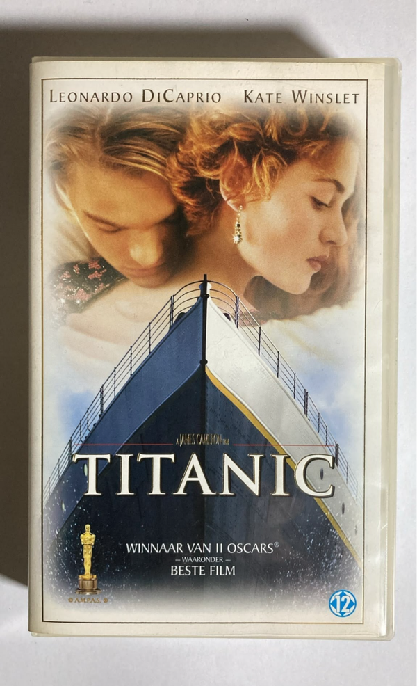 TITANIC (VHS)