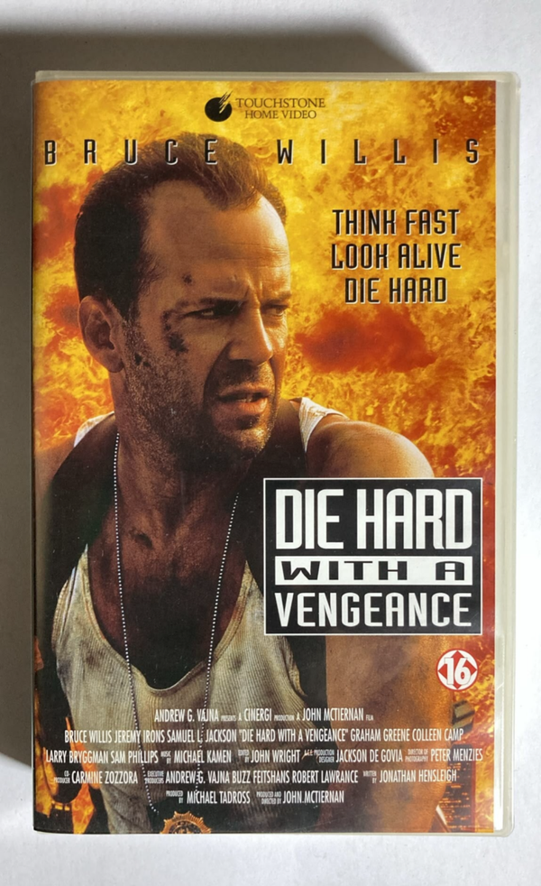 DIE HARD WITH A VENGEANCE (VHS)