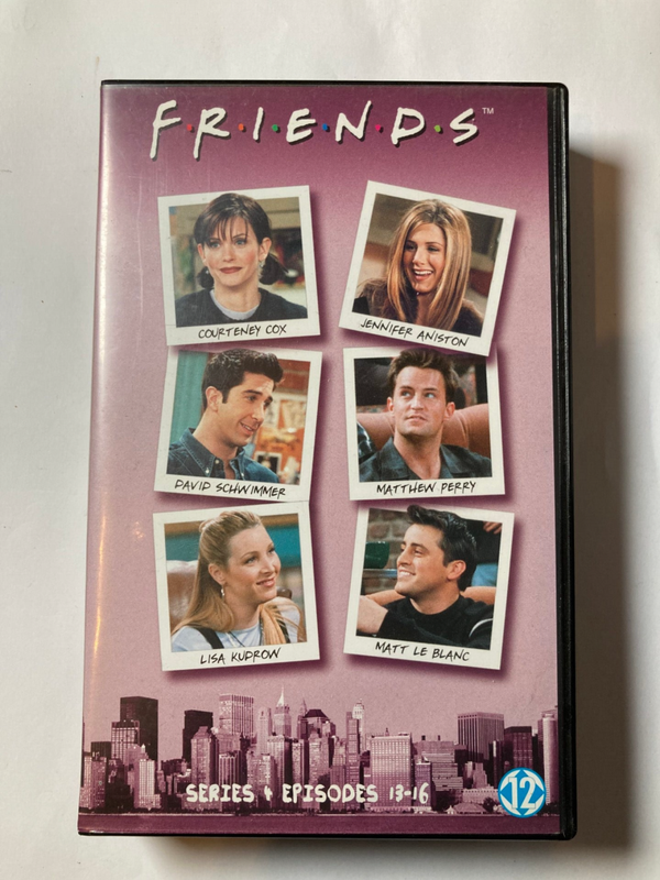 FRIENDS SERIES 4 EPISODES 13 - 15 (VHS)