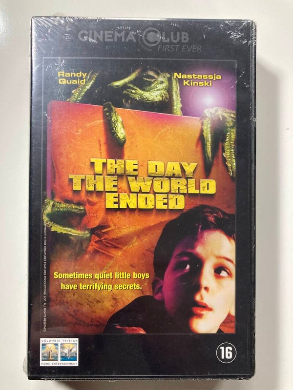 THE DAY THE WORLD ENDED (IN SEAL) (VHS)