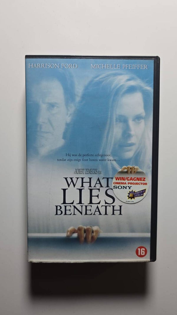 WHAT LIES BENEATH (VHS)
