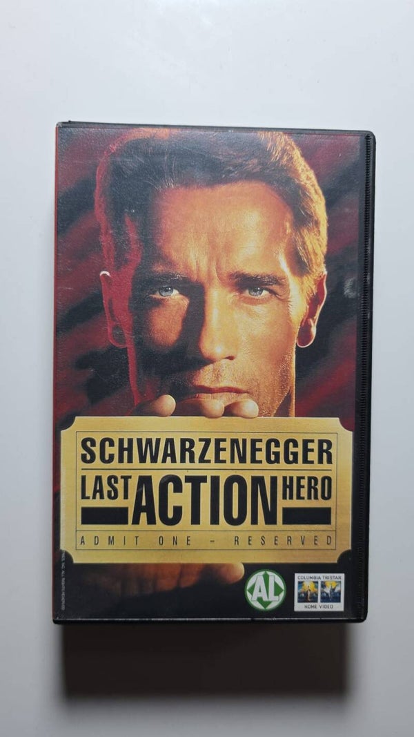 LAST ACTION HERO (VHS)