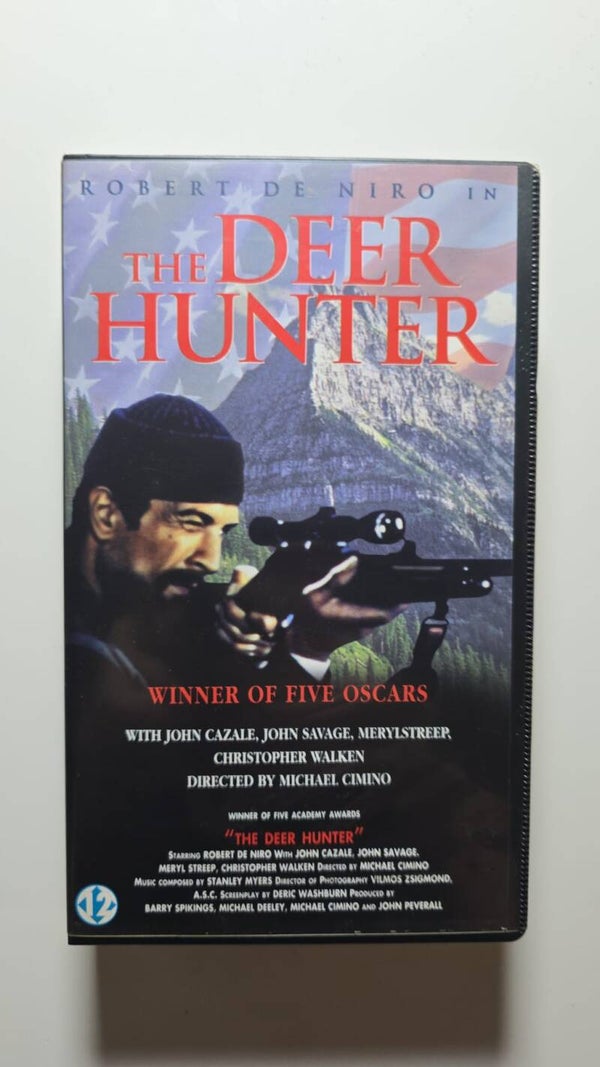 THE DEER HUNTER (VHS)