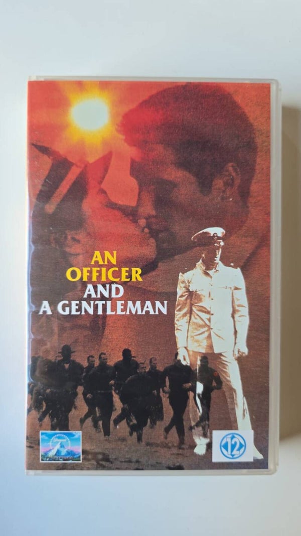 AN OFFICER AND A GENTLEMAN (IN SEAL) (VHS)