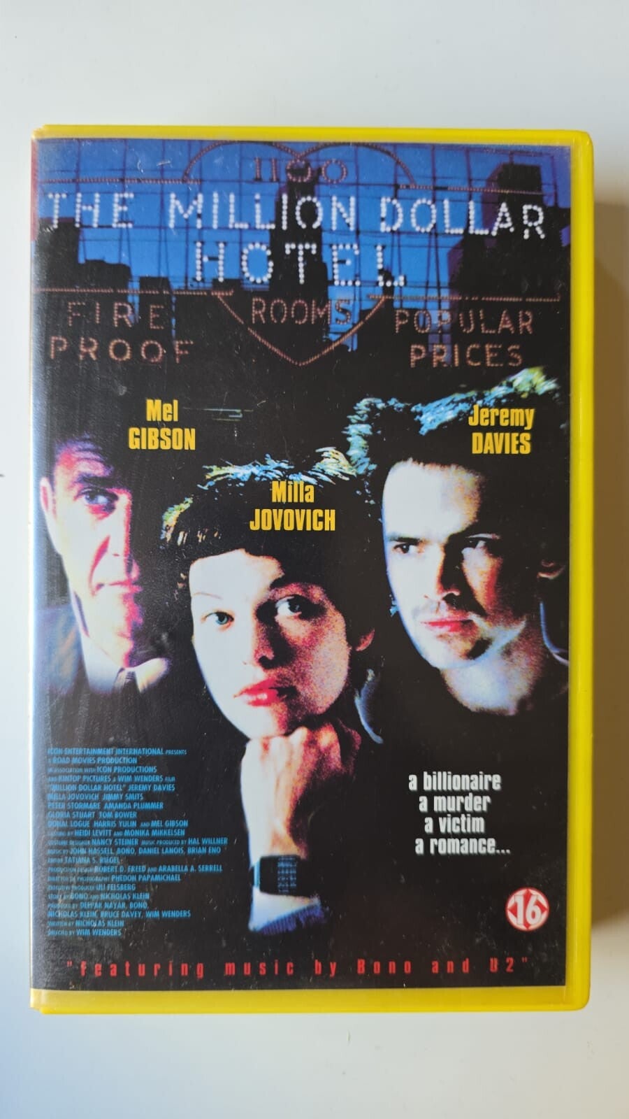 THE MILLION DOLLAR HOTEL (EX RENTAL) (VHS)