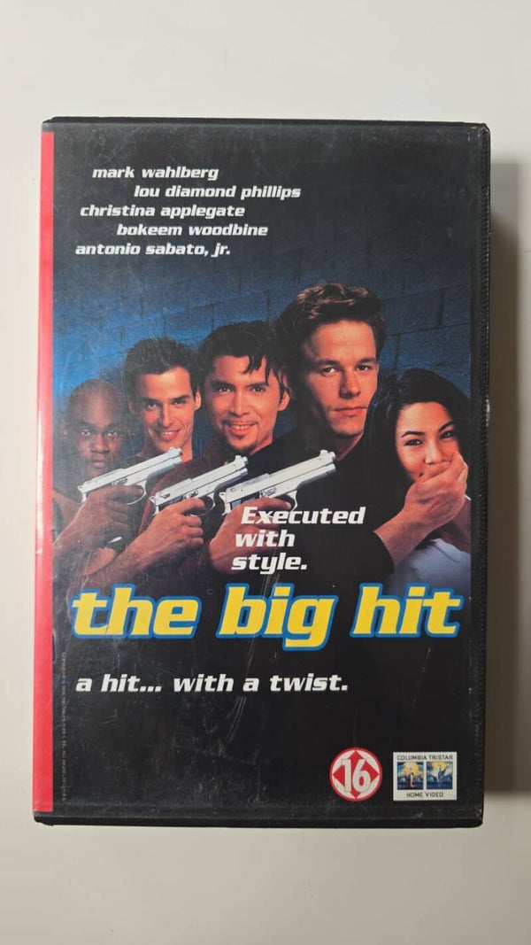 THE BIG HIT (EX RENTAL) (VHS)