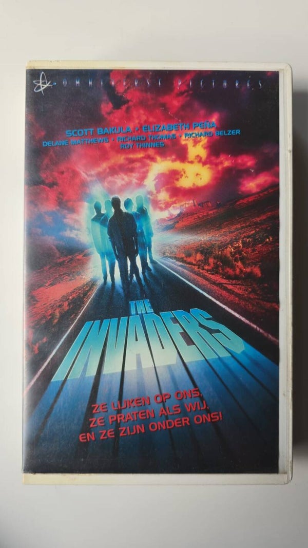 THE INVADERS (EX RENTAL) (VHS)