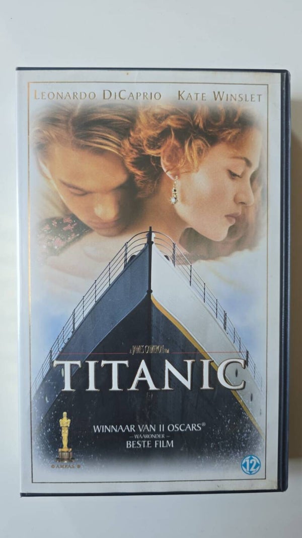 TITANIC (VHS)