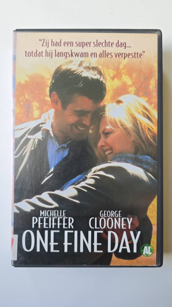 ONE FINE DAY (EX RENTAL) (VHS)